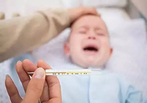 ＂肝吸虫抗体阳性＂宝宝老是发烧是怎么回事,宝宝老是发烧是什么原因